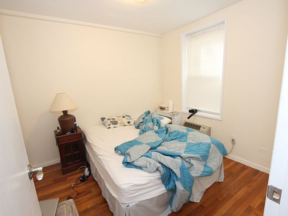 4th image of 231 W 25th St APT 4A
