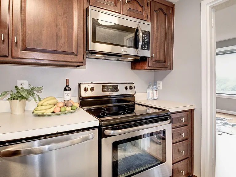3101 New Mexico Ave NW #805 — Photo 9