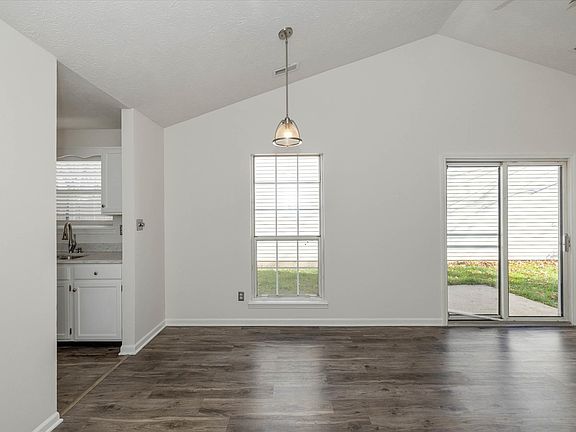 5th image of 6791 Colony Pointe South Dr