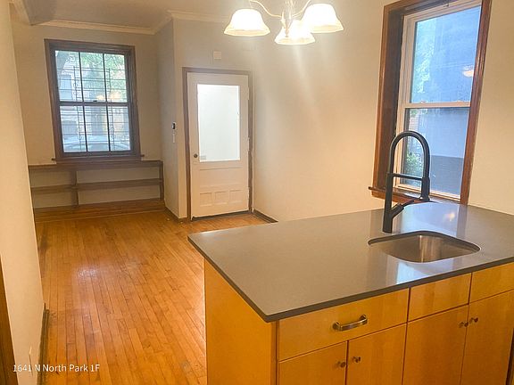3rd image of 1641 N North Park Ave APT 1F