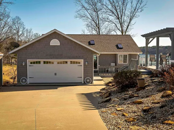 13365 Lakeview Dr, Creal Springs, IL 62922