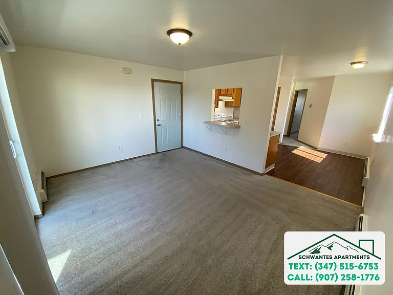 2329 Eureka St — Photo 8