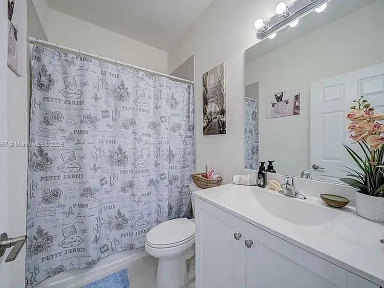 3371 W 106th Ter #0 — Photo 18