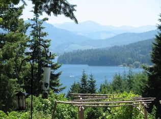 35235 Row River Rd, Cottage grove, OR 97424