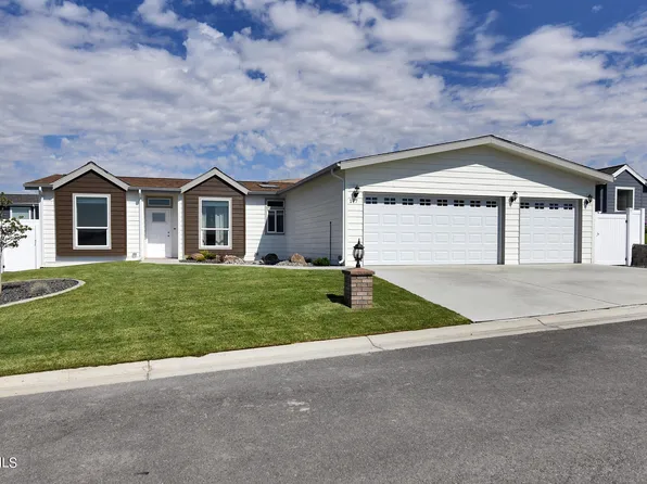 200 Bridle Way #177, Yakima, WA 98901