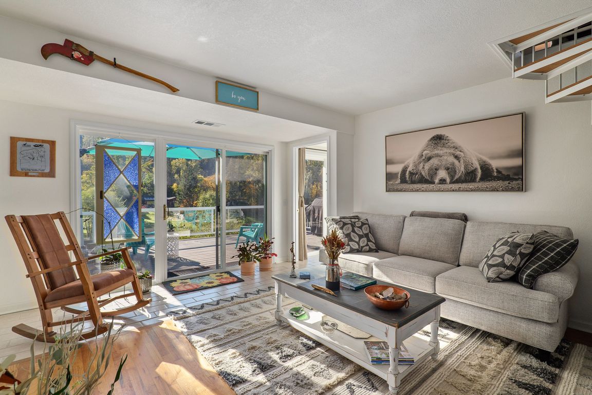 next background image