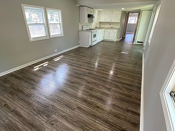 4th image of 411 Mead Dr