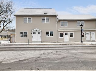 318 Main St, Stroudsburg, PA 18360