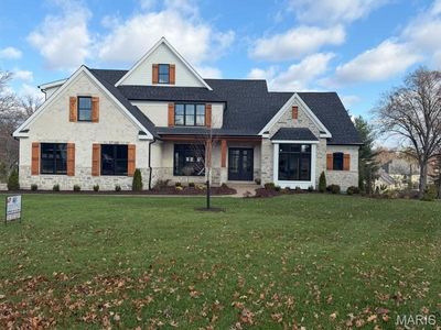 19 W Point Ln, Saint Louis, MO, 63131