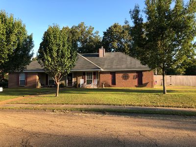 211 Oak Brook Dr, Brandon, MS, 39047