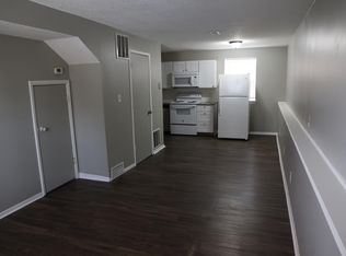 1919 Cleveland Ter, Leavenworth, KS 66048