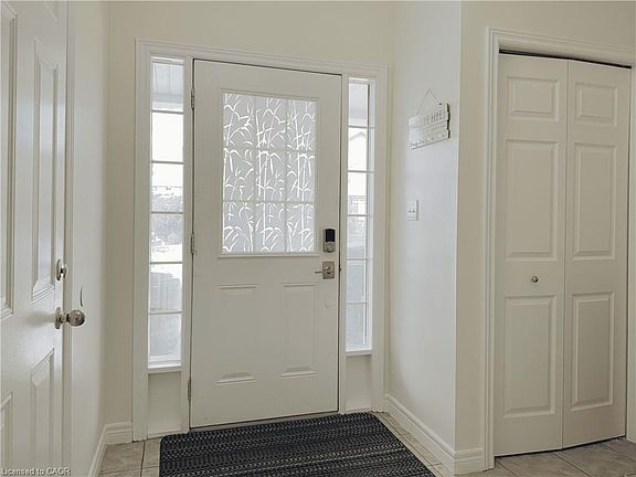 4th image of 78 Colton Cir