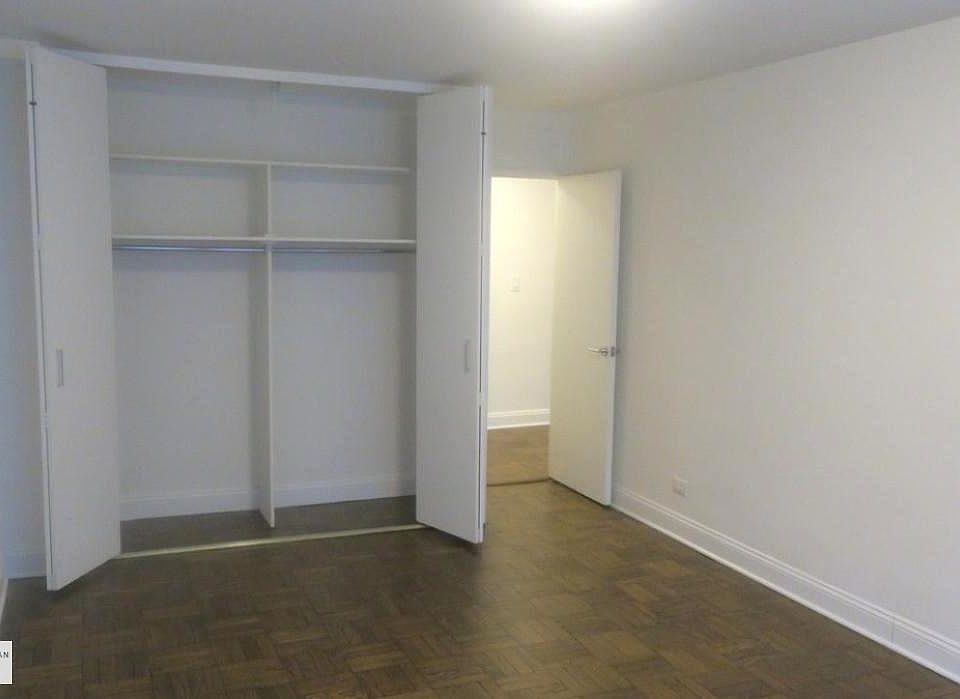 2nd image of 145 E 16th St APT 4M