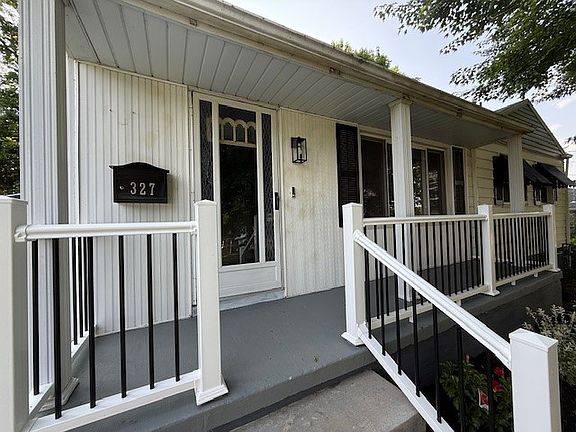3rd image of 327 Mount Vernon Dr