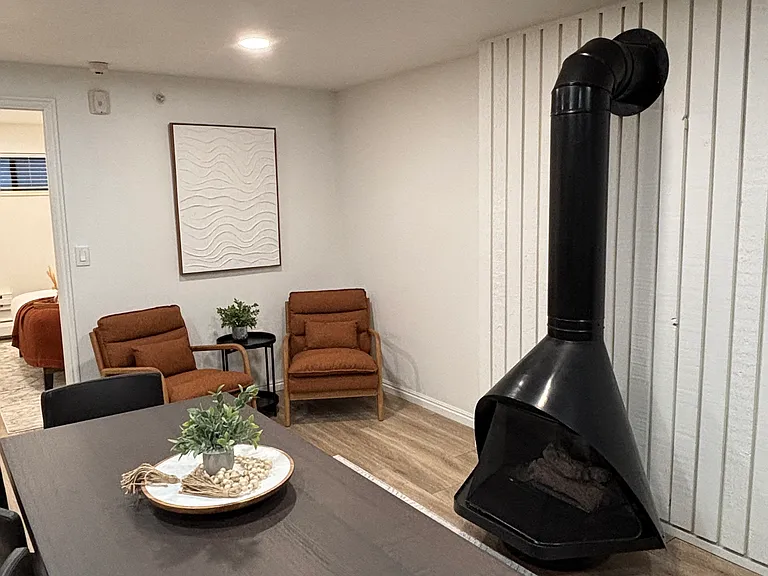 1482 Empire Ave #M3 — Photo 3