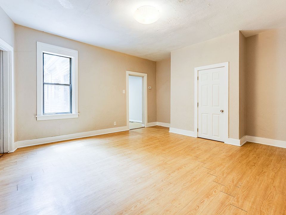 1st image of 2318 Leticoe St S