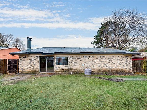 5th image of 1545 Bosque Dr