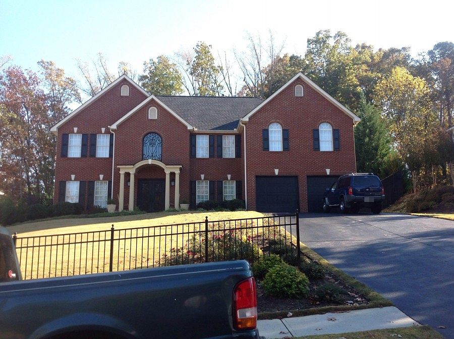 1st image of 525 Paper Mill Dr