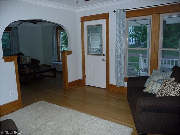 3rd image of 584 S Broadway St