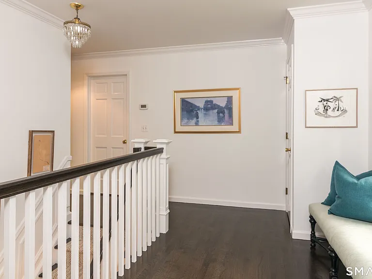 36 Kingswood Pl — Photo 25