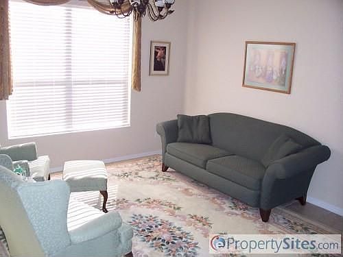 4th image of 309 Cedar Falls Dr