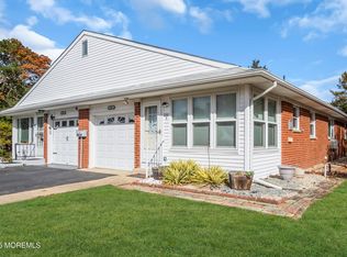 250 Columbine Ct #B, Whiting, NJ 08759