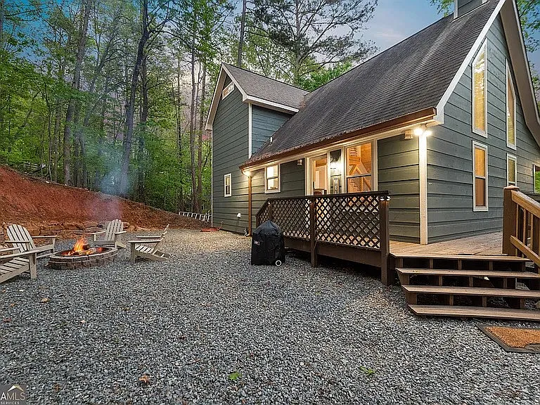 17 Vista Chalet Dr — Photo 2