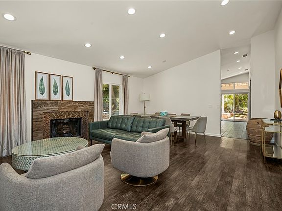 4th image of 25803 Anderson Ln