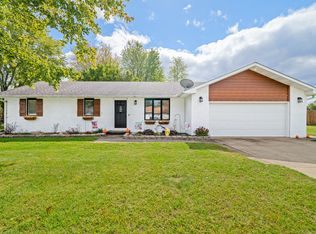 5419 E Broadmore Dr, Columbus, IN 47201
