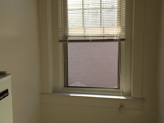 5th image of 2436 N Charles St APT 22