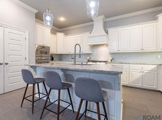 15463 Green Trails Blvd, Baton Rouge, LA 70817