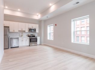 146 Main St #204, Nashua, NH 03060