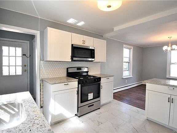 5th image of 54 Seward Ave