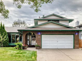 23 Woodlands Rd, Saint Albert, AB T8N 3L8