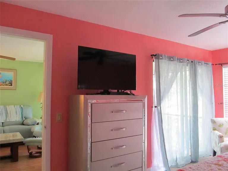 4733 Winslow Beacon #13 — Photo 25