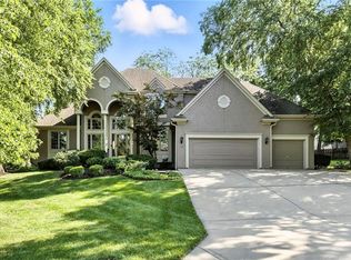 11219 W 140th Ter, Overland Park, KS 66221