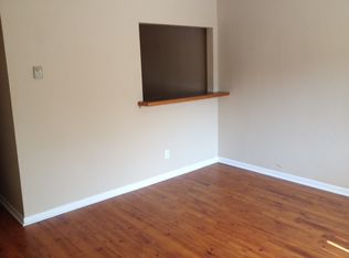 9600 11th Bay St APT 8, Norfolk, VA 23518