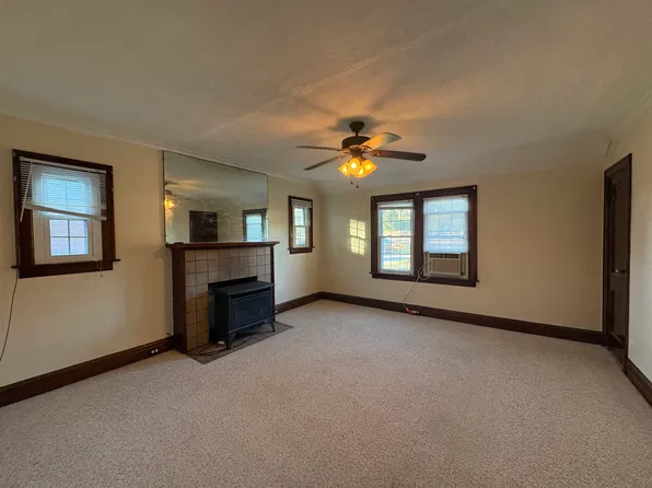 3613 Noyes Ave APT 4, Charleston, WV 25304