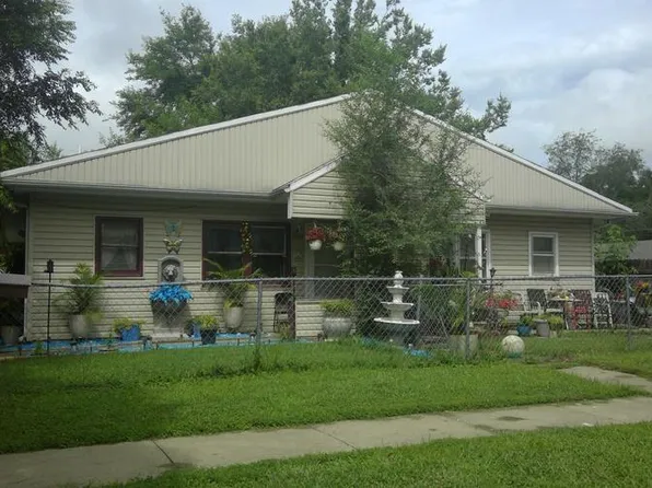 1017-1019 SE Lawrence St, Topeka, KS 66607