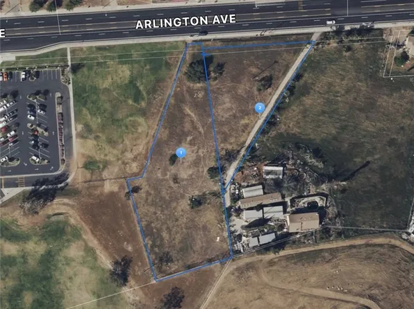 10952 Arlington Ave #8, Riverside, CA 92505