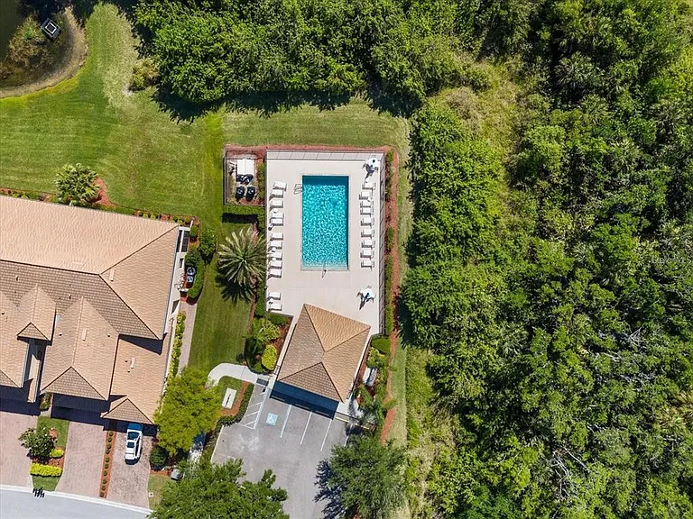 416 Winding Brook Ln #102 — Photo 42
