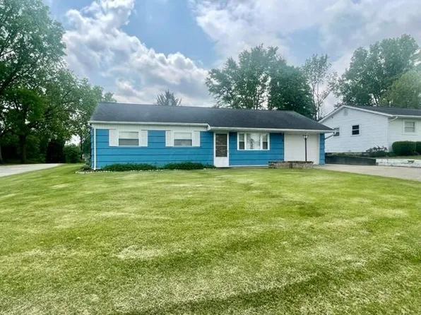 605 Deacon St, Hebron, OH 43025