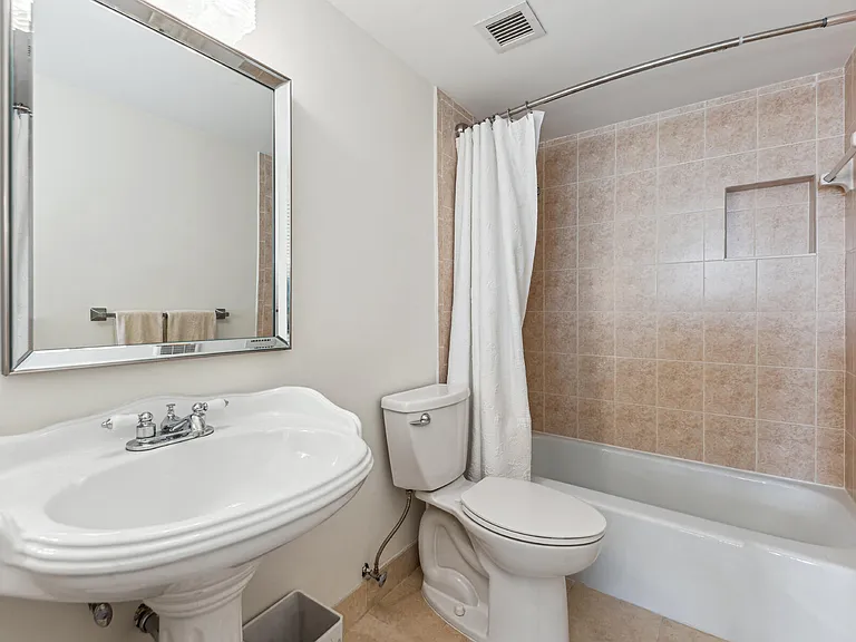 3800 Washington Rd #303 — Photo 9