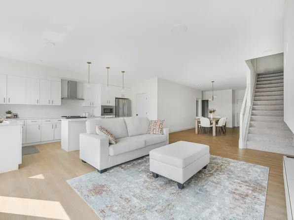 3217 Kulay Way SW, Edmonton, AB T6W 4Y3