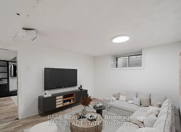 538 Roxton Rd #LOWER — Photo 2