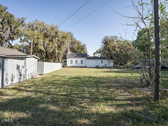 4th image of 1708 Old Shell Rd