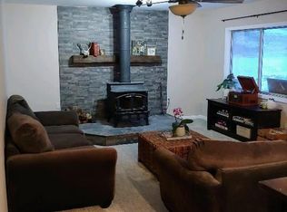 10213 Rexford Rd, Grass Lake, MI 49240