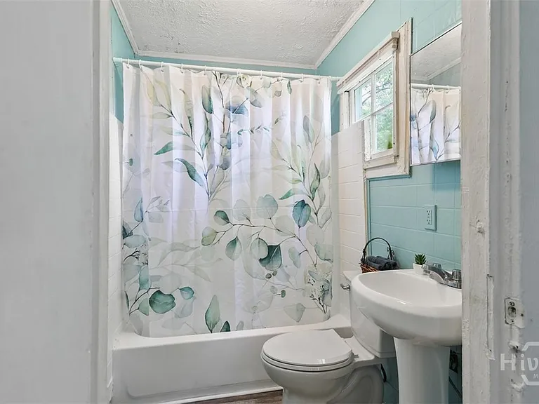 917 Elliott Ave — Photo 12