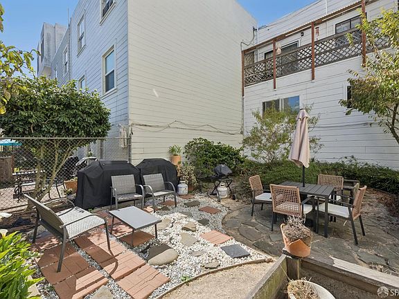 5th image of 3189 California St