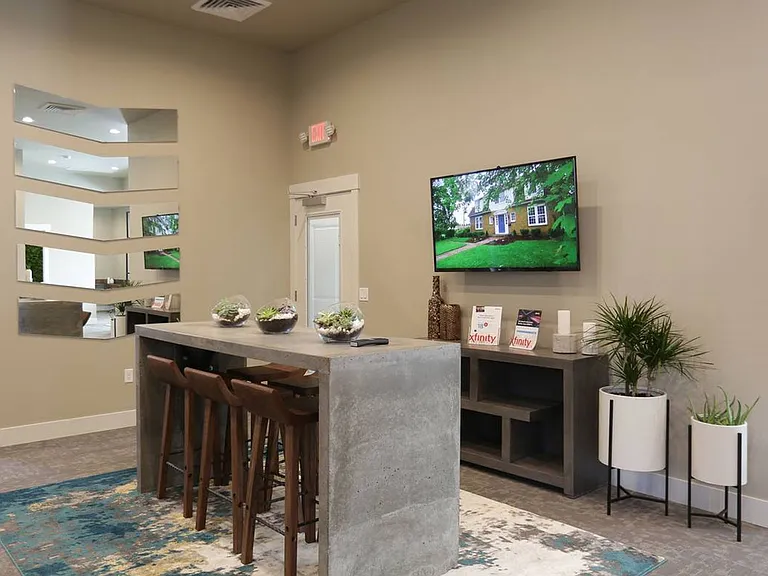 Cappella Apartments — Photo 10